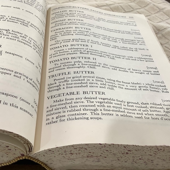 Vintage 1948 The Gold Cookbook - Picture 12 of 14